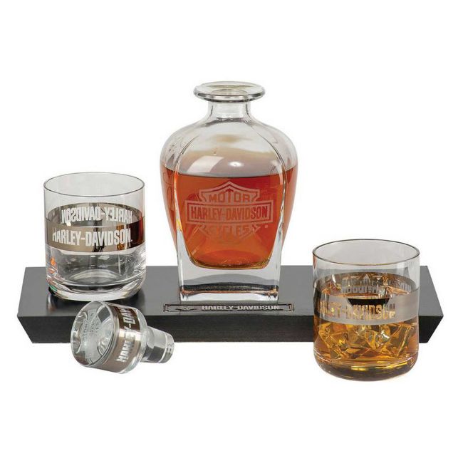 Picture of Bar & Shield Glass Decanter & Whiskey Glasses Set